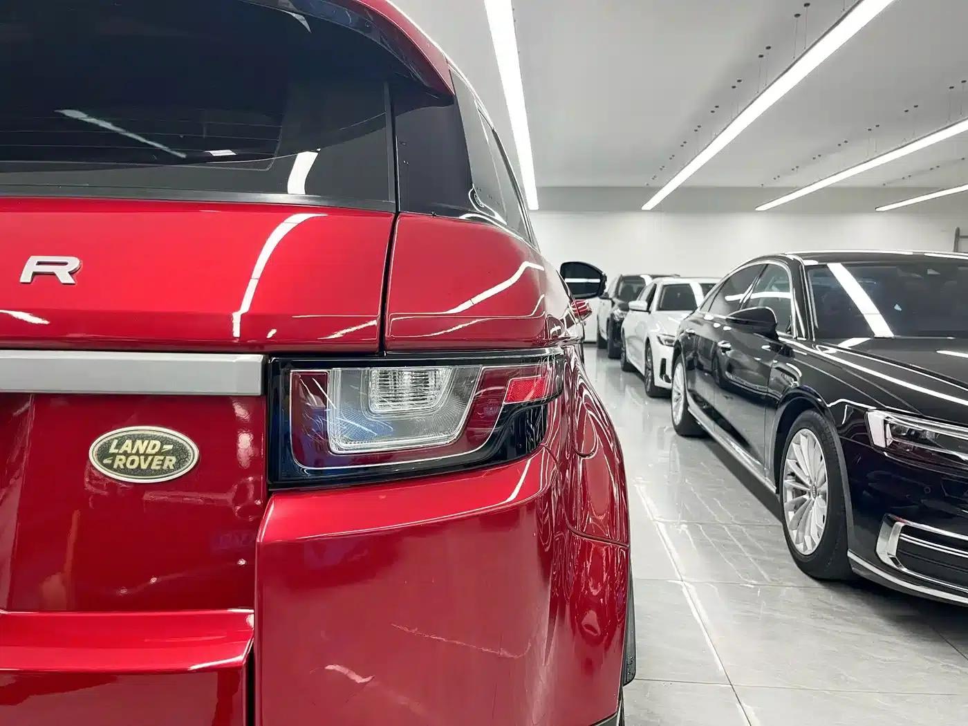 Range Rover Evoque 2017 2.0T Pure Fashion Edition — миниатюра 23