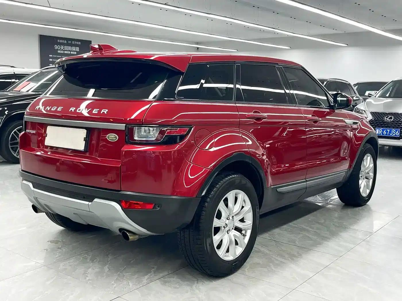 Range Rover Evoque 2017 2.0T Pure Fashion Edition — миниатюра 6