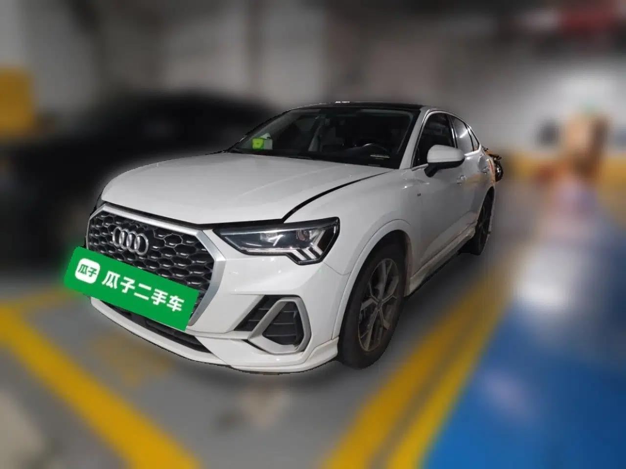Audi Q3 Sportback 2020 40 TFSI Fashion Model — миниатюра 1