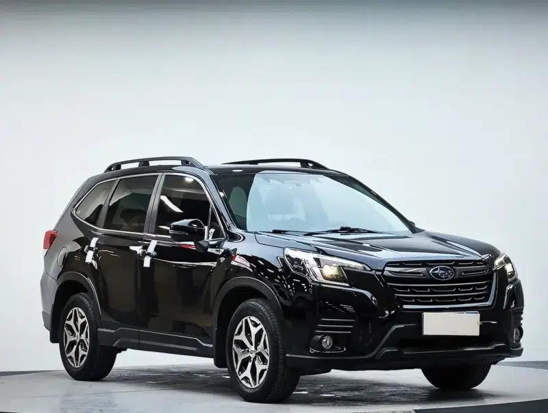 2021 Forester 2.0i Luxury Edition EyeSight — миниатюра 3