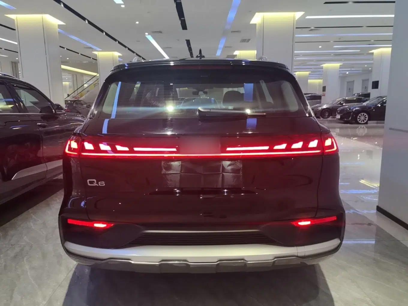 Audi Q6 2024 40 TFSI quattro Guanyun Edition Yulin Package 7 Seats — миниатюра 5