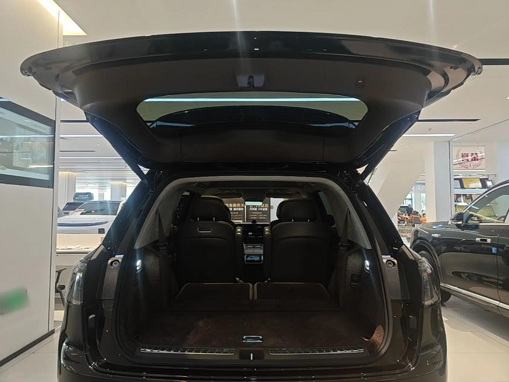Hima AITO M9 2025 Extended-Range Ultra Version 52 kWh 6-Seater — миниатюра 22