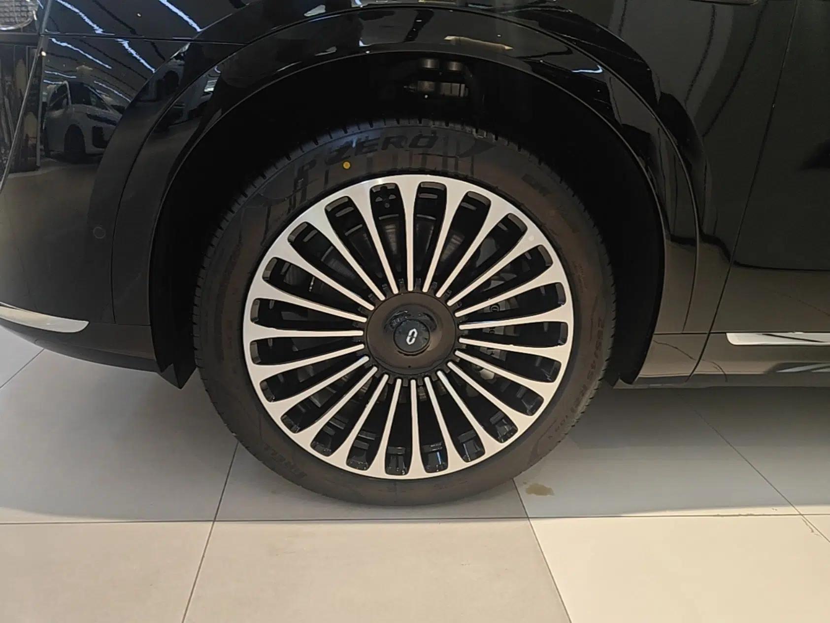 Hima AITO M9 2025 Extended-Range Ultra Version 52 kWh 6-Seater — миниатюра 10