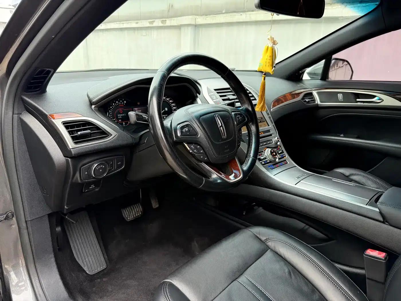 Lincoln MKZ 2016 2.0T Premium Edition — миниатюра 15