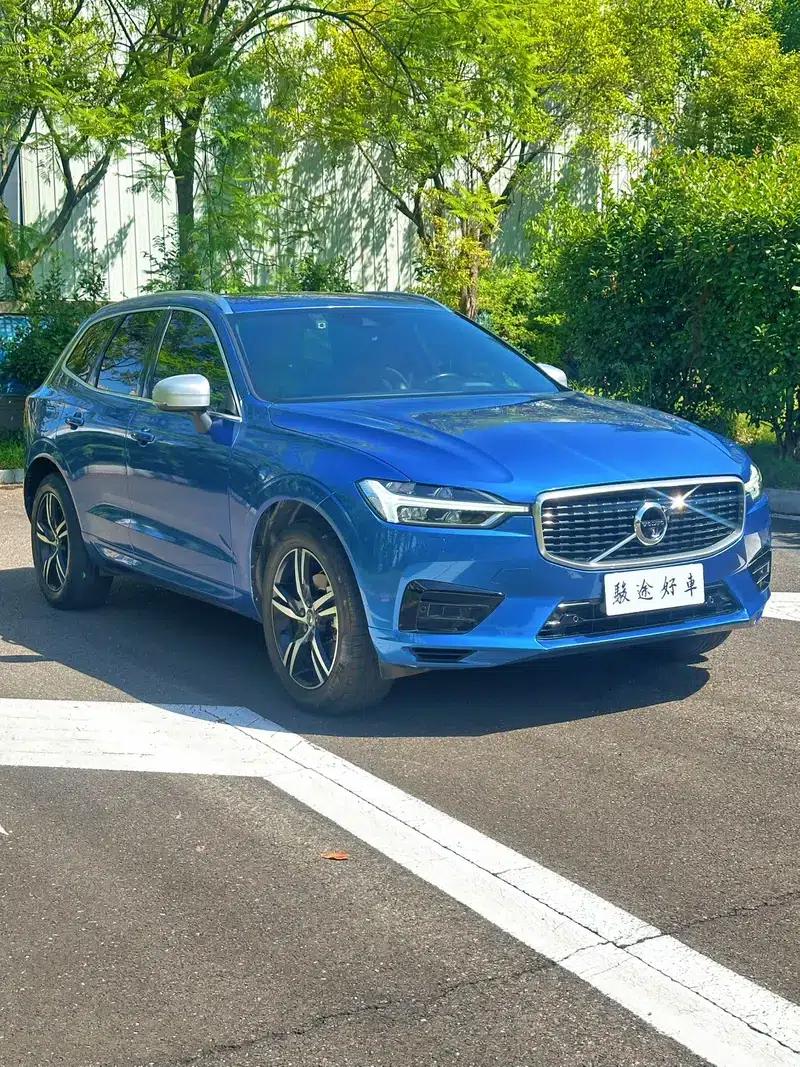 2018 Volvo XC60 T5 AWD Inscription Sport — миниатюра 3
