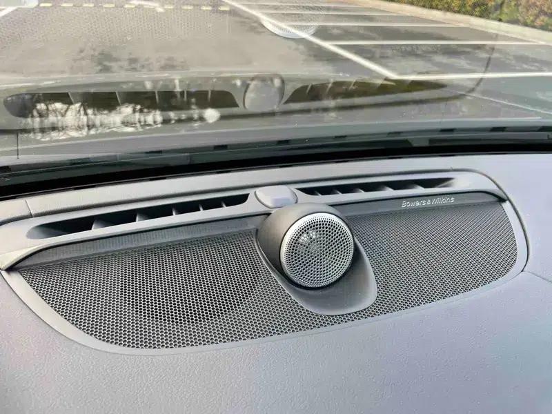 2019 Volvo S90 PHEV T8 E-Drive Hybrid Luxury Edition 3-seater (China VI Emission Standard) — миниатюра 10