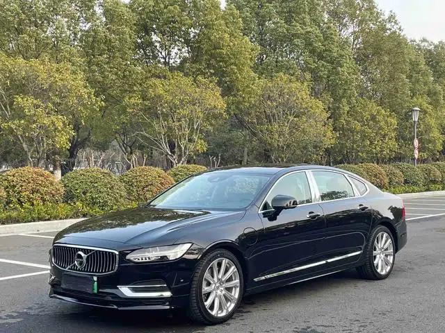 2019 Volvo S90 PHEV T8 E-Drive Hybrid Luxury Edition 3-seater (China VI Emission Standard)