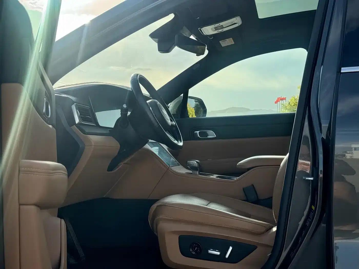 Li Auto ONE 2021 Extended Range 6-Seater — миниатюра 5