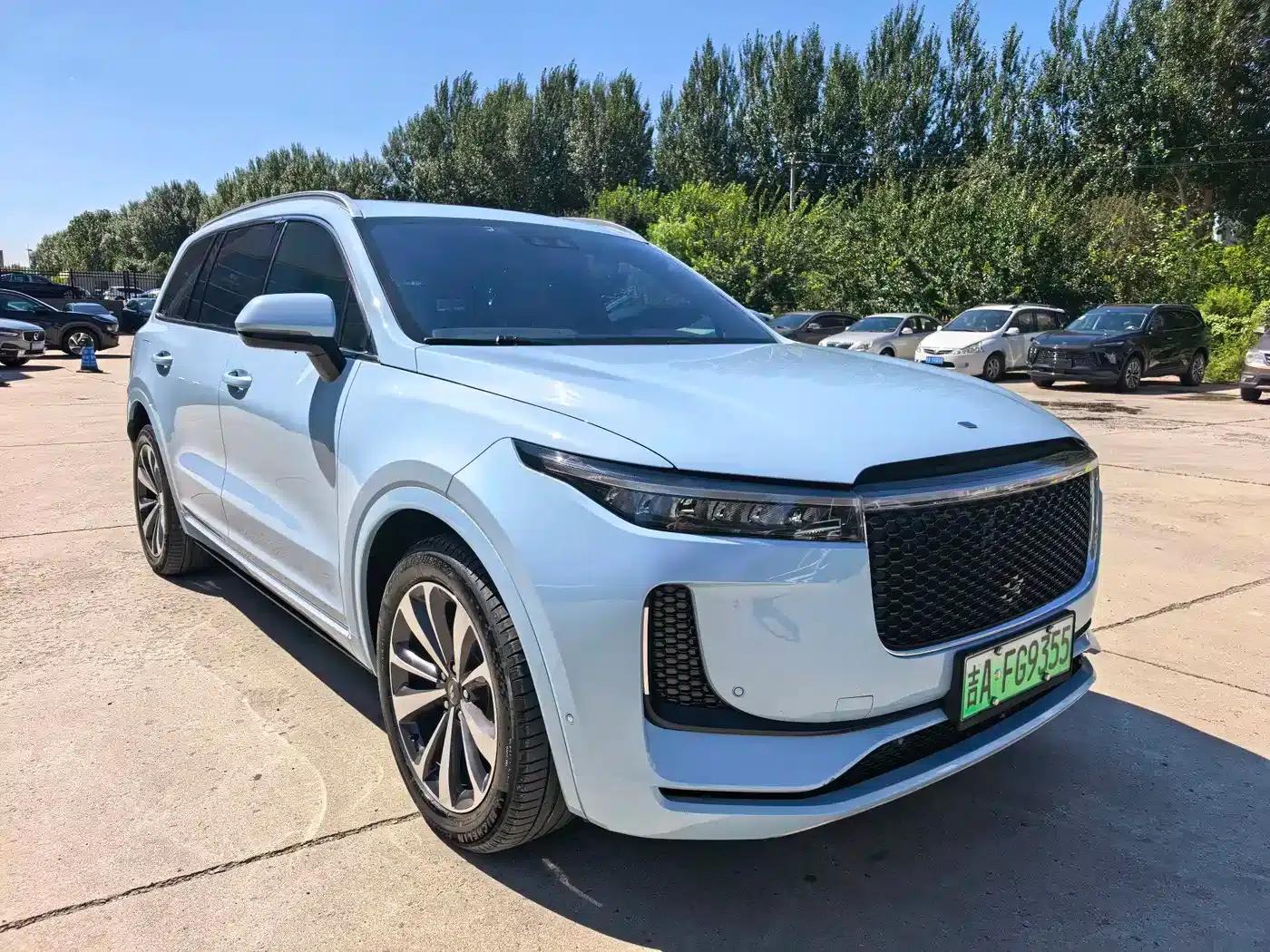 Li Auto ONE 2020 Extended Range 6-Seater — миниатюра 3