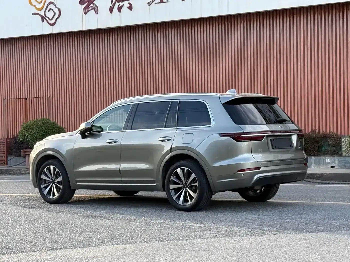 Li Auto ONE 2020 Extended Range 6-Seater — миниатюра 5