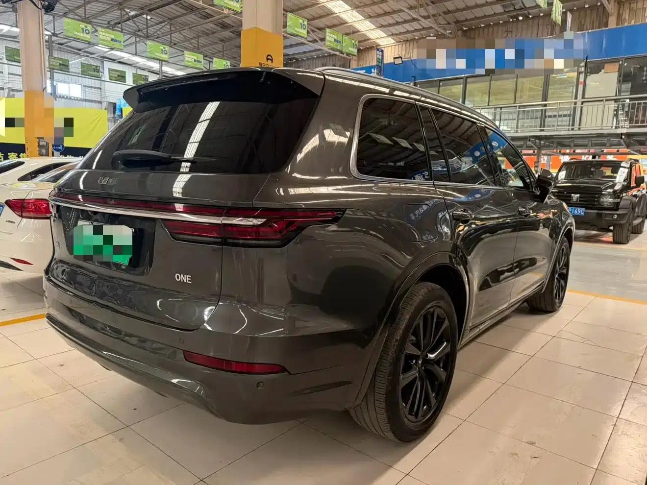 Li Auto ONE 2021 Extended Range 6-Seater — миниатюра 13
