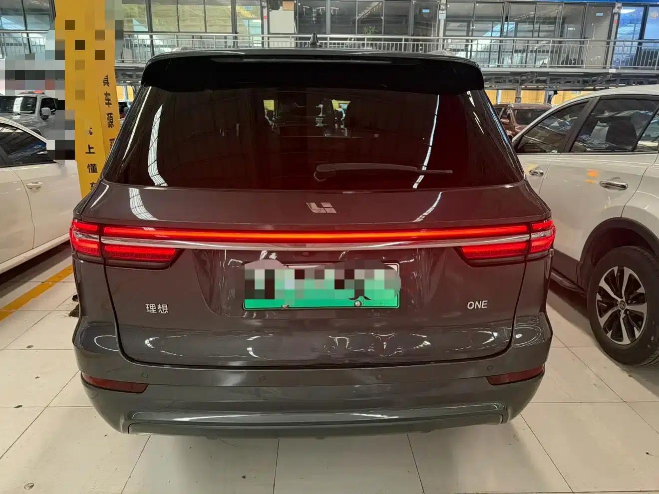 Li Auto ONE 2021 Extended Range 6-Seater — миниатюра 14