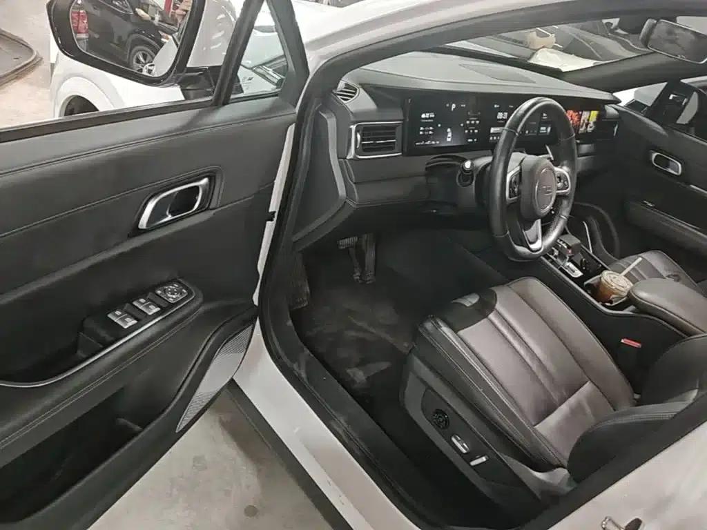 Li Auto ONE 2020 Extended Range 6-Seater — миниатюра 16