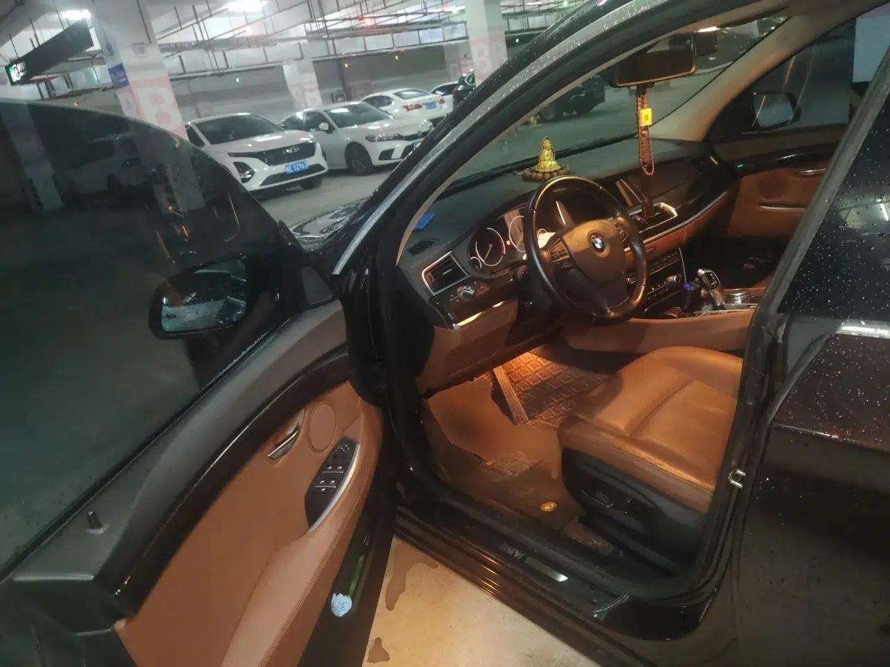 BMW 5 Series GT 2014 528i Leading Model — миниатюра 16