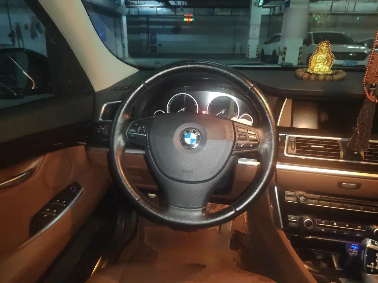 BMW 5 Series GT 2014 528i Leading Model — миниатюра 10