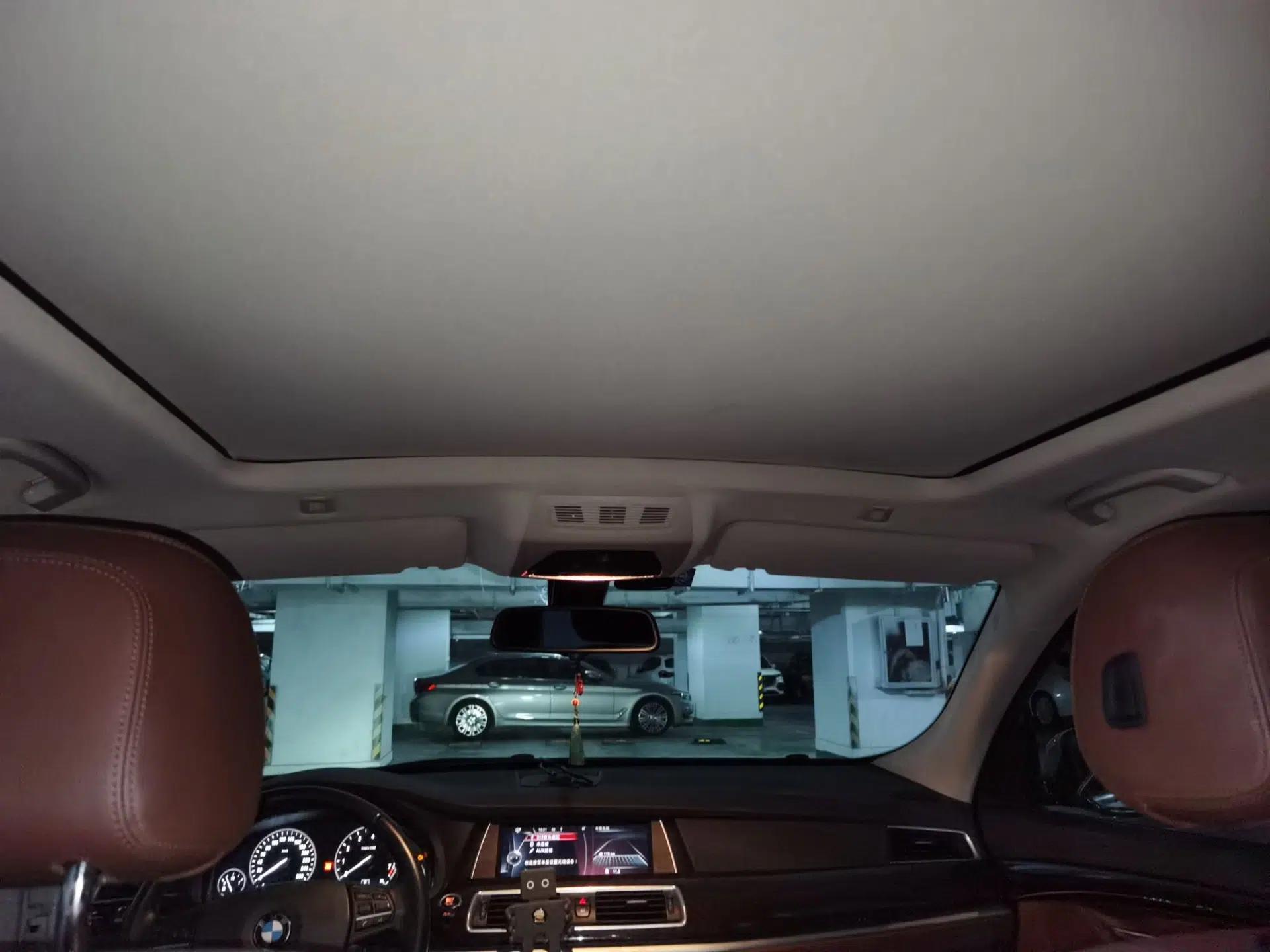 BMW 5 Series GT 2015 528i Leading Model — миниатюра 18