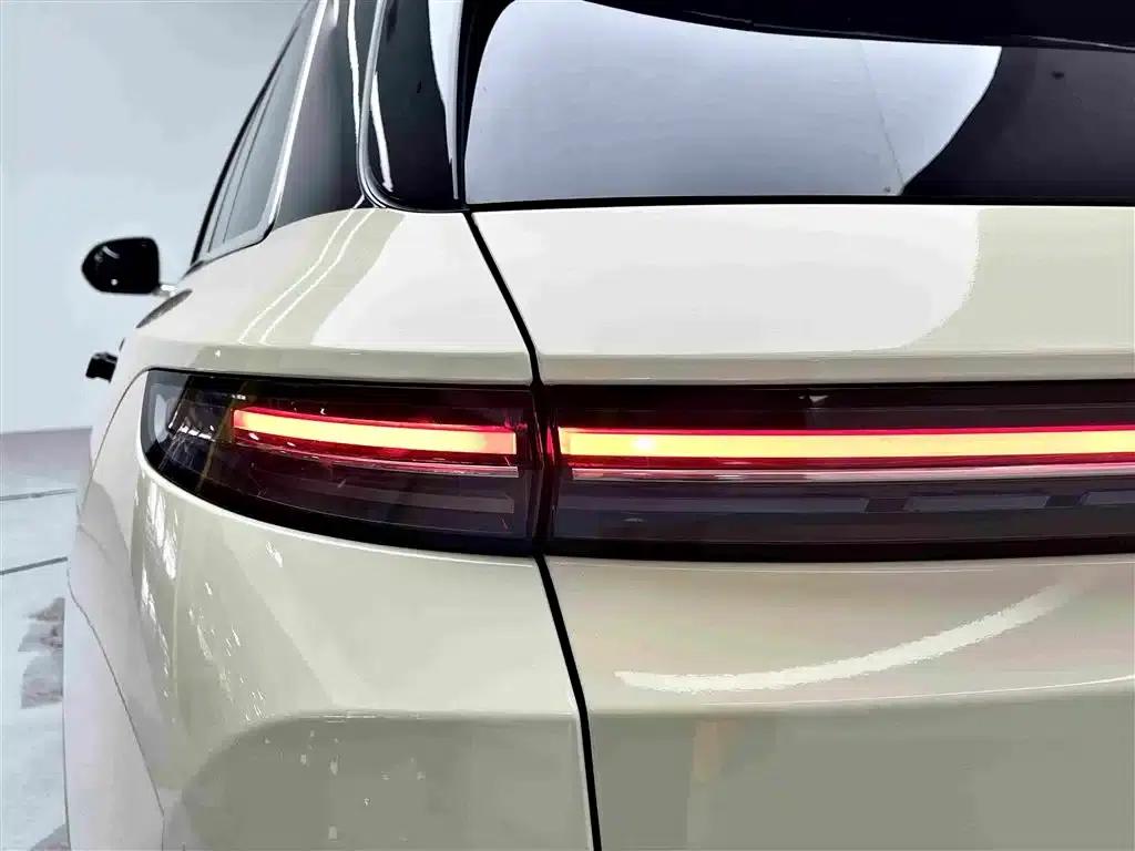 Li Auto L7 2023 Max — миниатюра 7