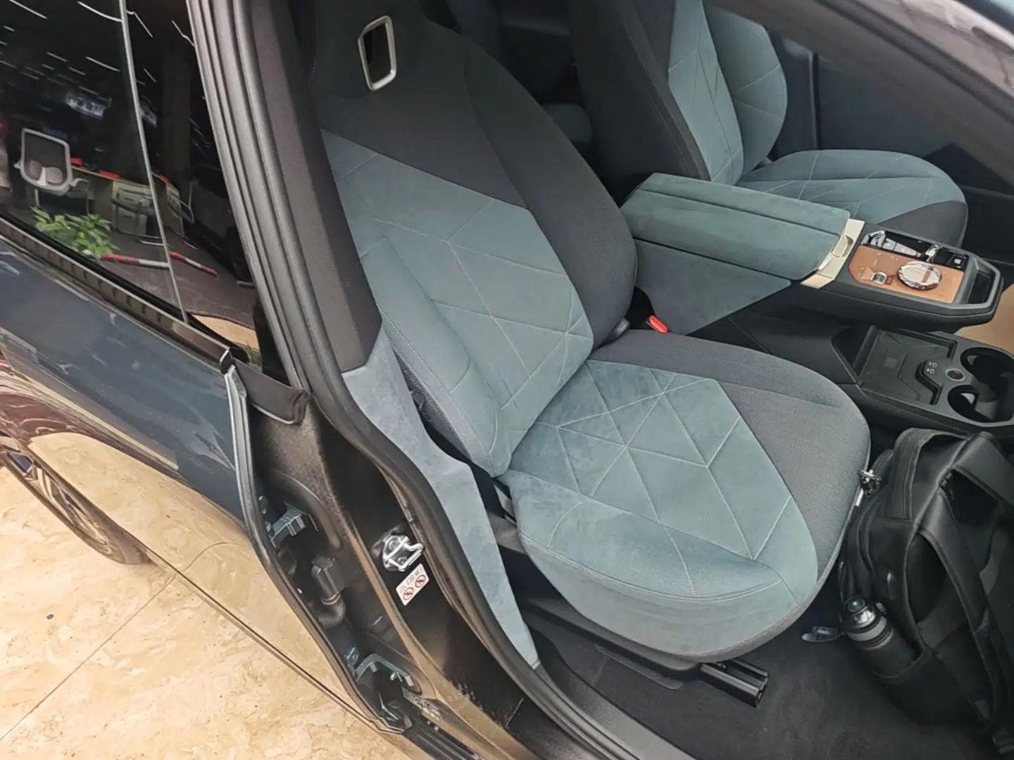 BMW iX 2023 xDrive40 — миниатюра 19