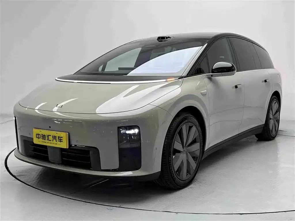 Li Auto i8 2025 Standard Edition — миниатюра 1