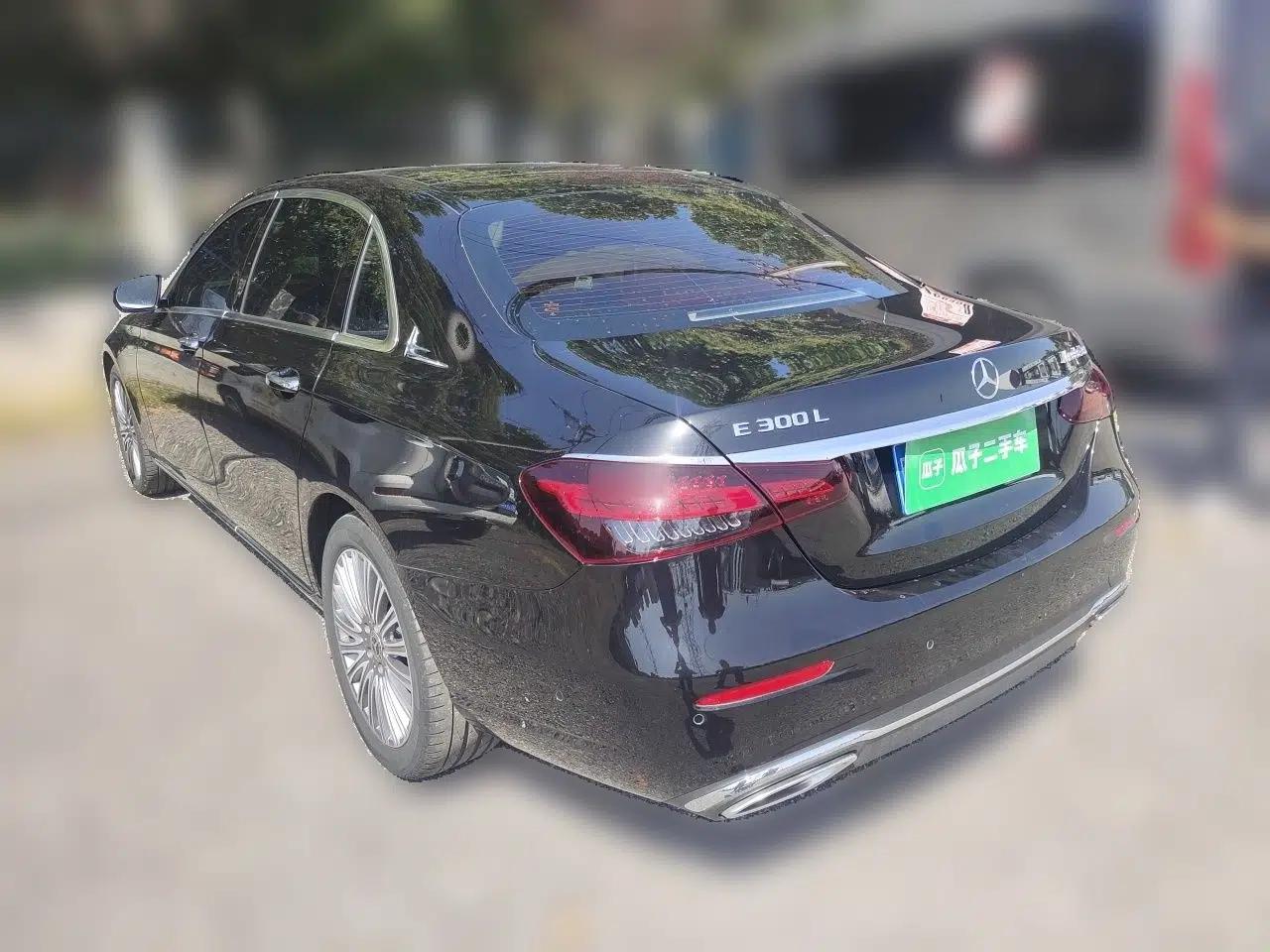 Mercedes-Benz E-Class 2022 Updated E 300 L Stylish Edition — миниатюра 4