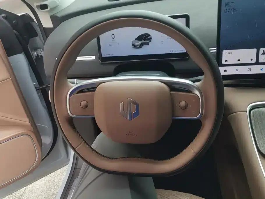 Leapmotor C11 2026 Pure Electric 640 LiDAR Smart Edition — миниатюра 15
