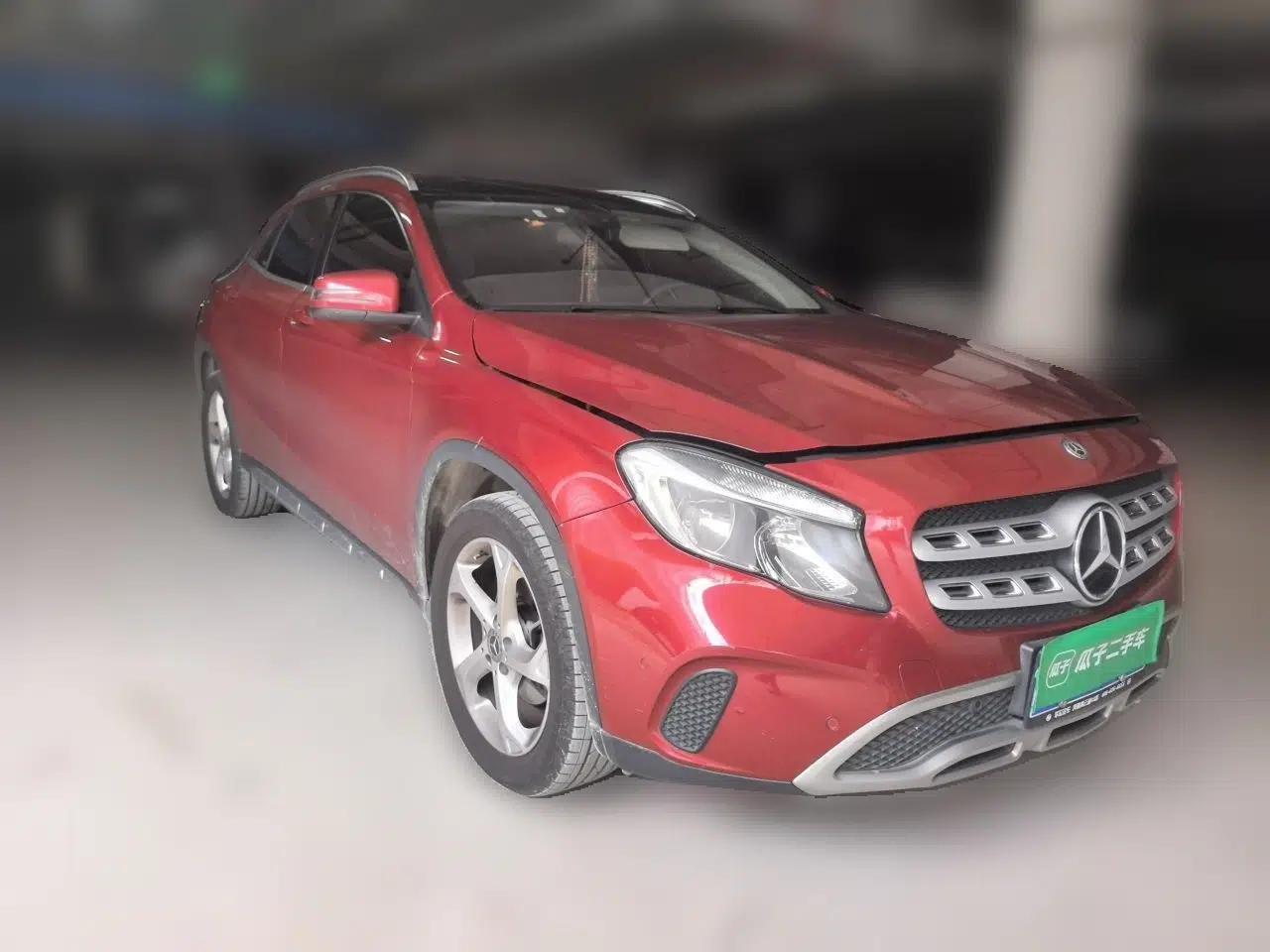 Mercedes-Benz GLA 2018 GLA 200 Sport Edition — миниатюра 3