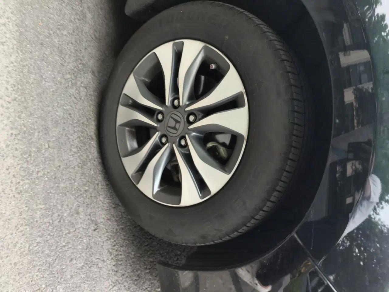 Honda Accord 2015 2.0L LX Comfort Edition — миниатюра 8