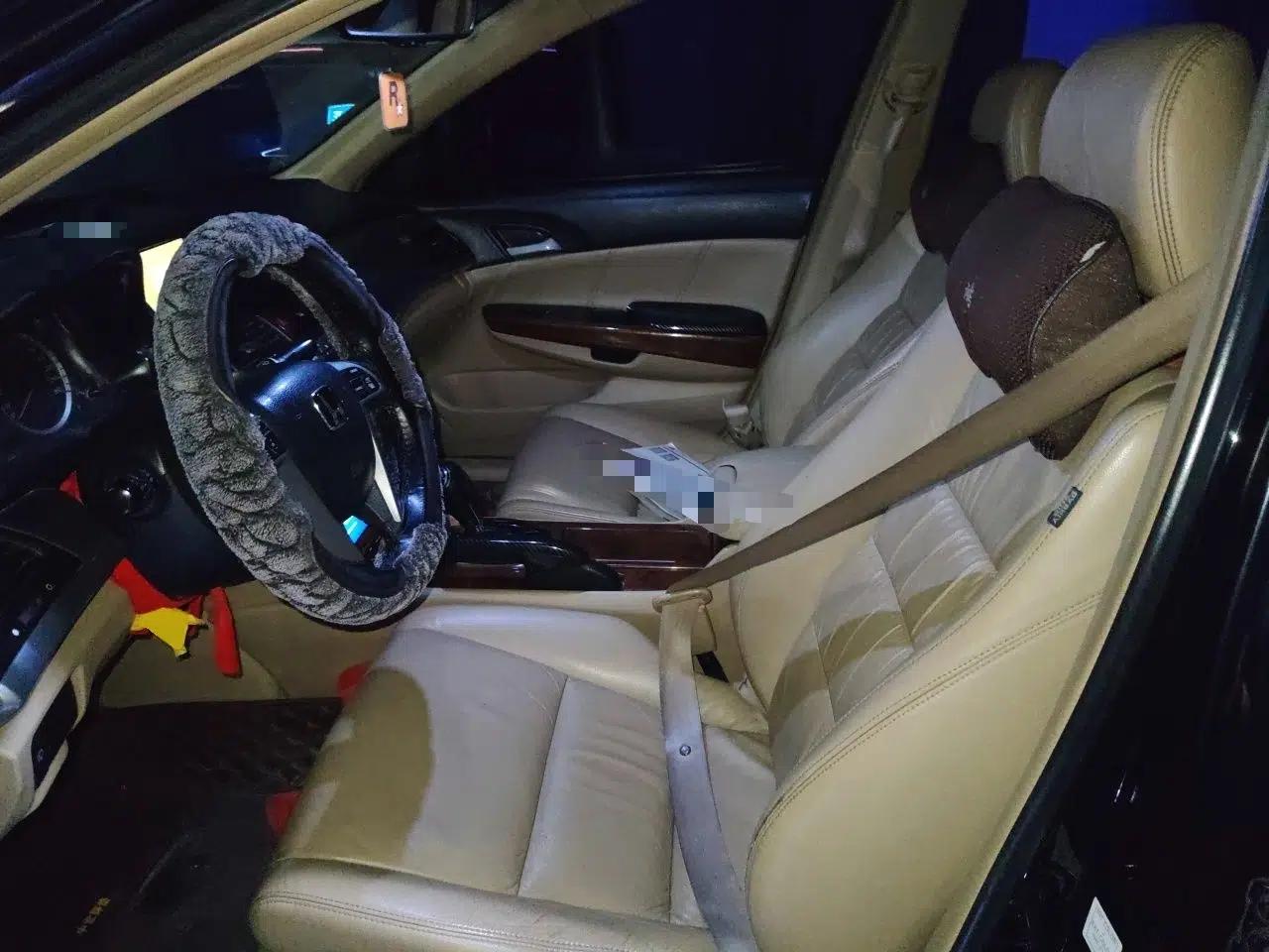 Honda Accord 2012 2.0L SE — миниатюра 15