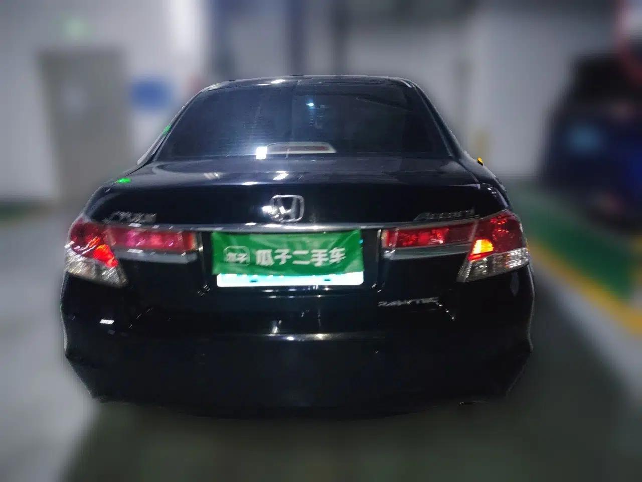 Honda Accord 2012 2.0L SE — миниатюра 5