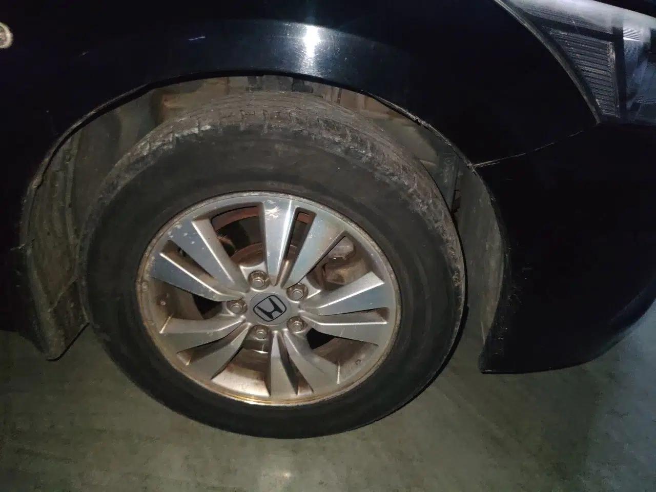 Honda Accord 2012 2.0L SE — миниатюра 8