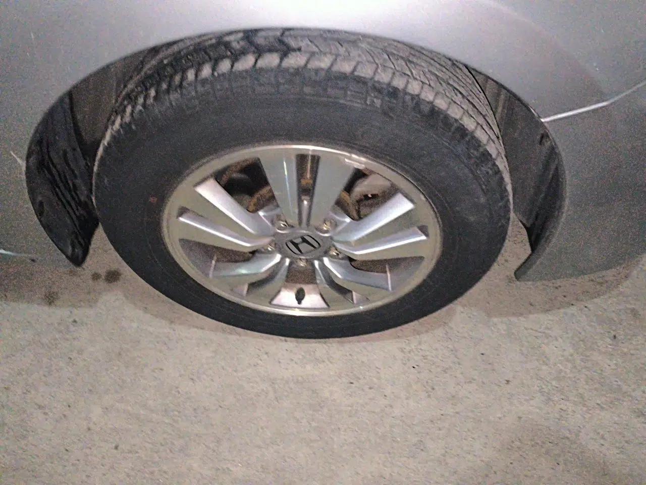 Honda Accord 2012 2.0L SE — миниатюра 8