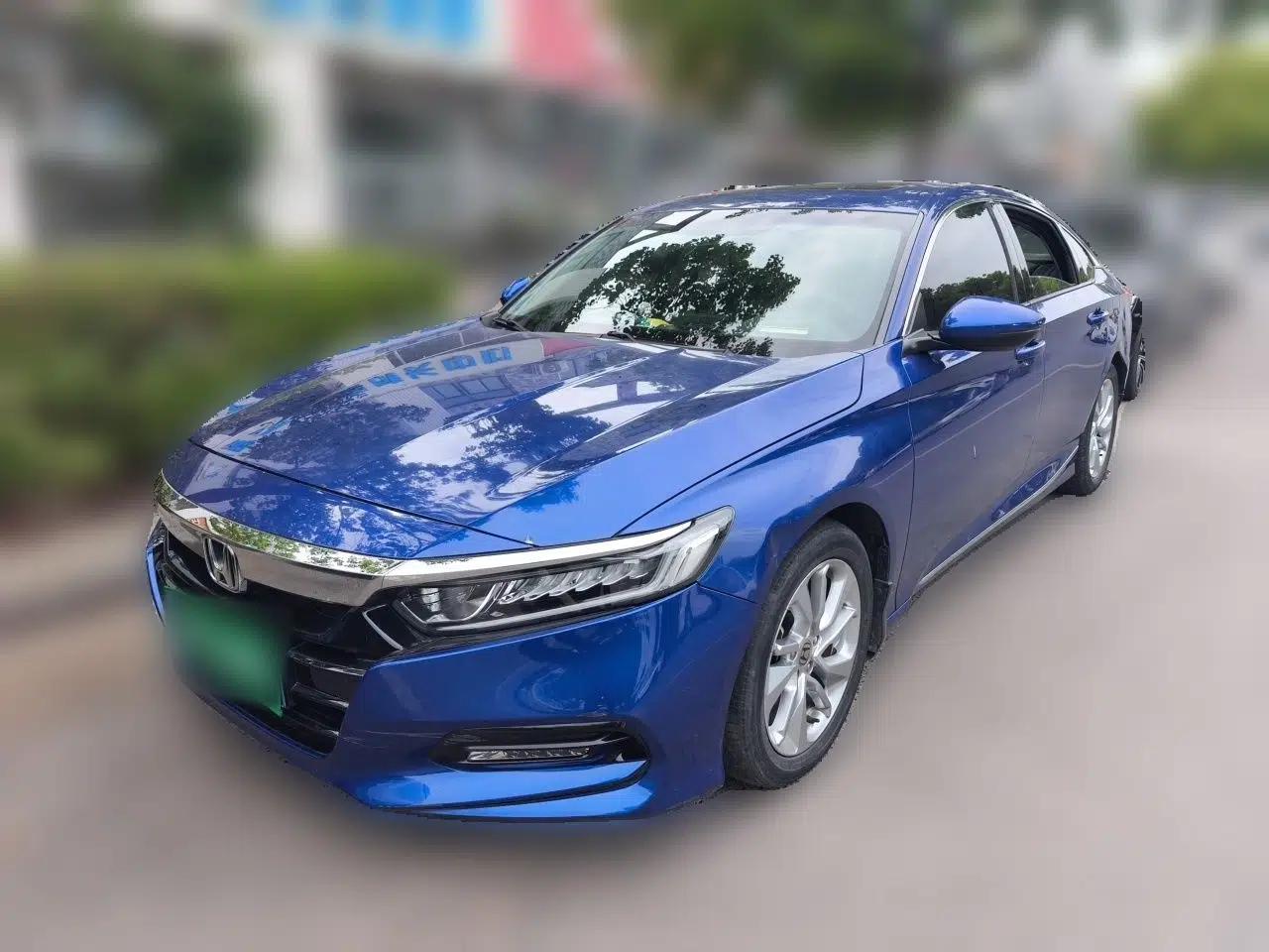 Honda Accord 2018 260TURBO Elite Edition China V — миниатюра 1