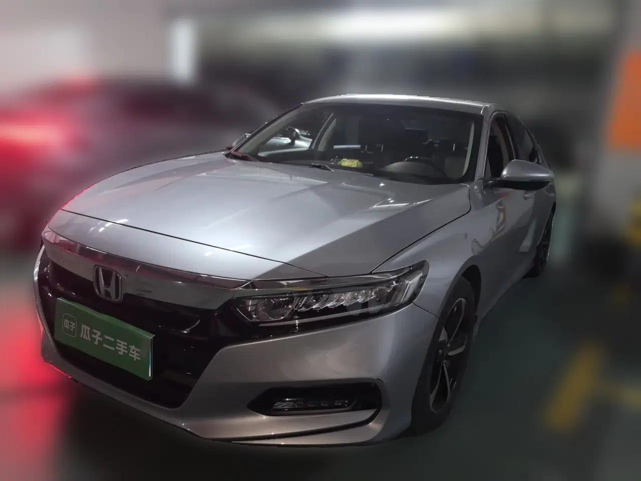Honda Accord 2018 260TURBO Elite Edition China V — миниатюра 1