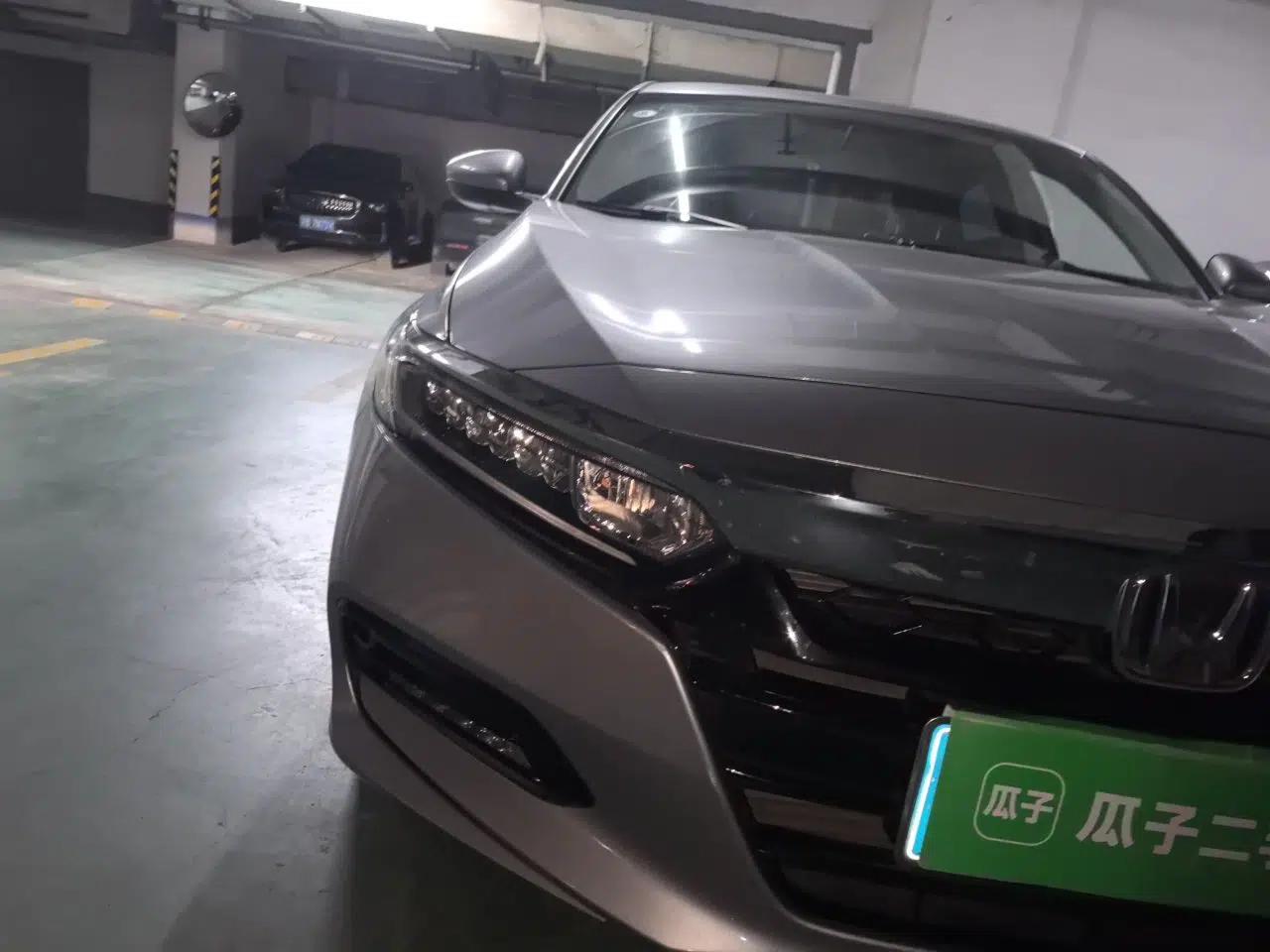 Honda Accord 2018 260TURBO Elite Edition China V — миниатюра 7