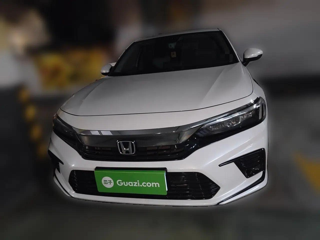 Honda Civic 2023 240TURBO CVT Dynamic Control · C-Position Guest Special Edition — миниатюра 2