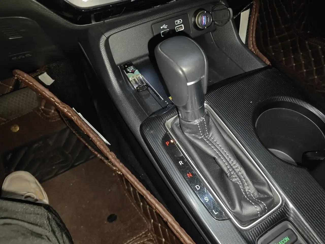 Honda Civic 2023 240TURBO CVT Dynamic Control · C-Position Guest Special Edition — миниатюра 14