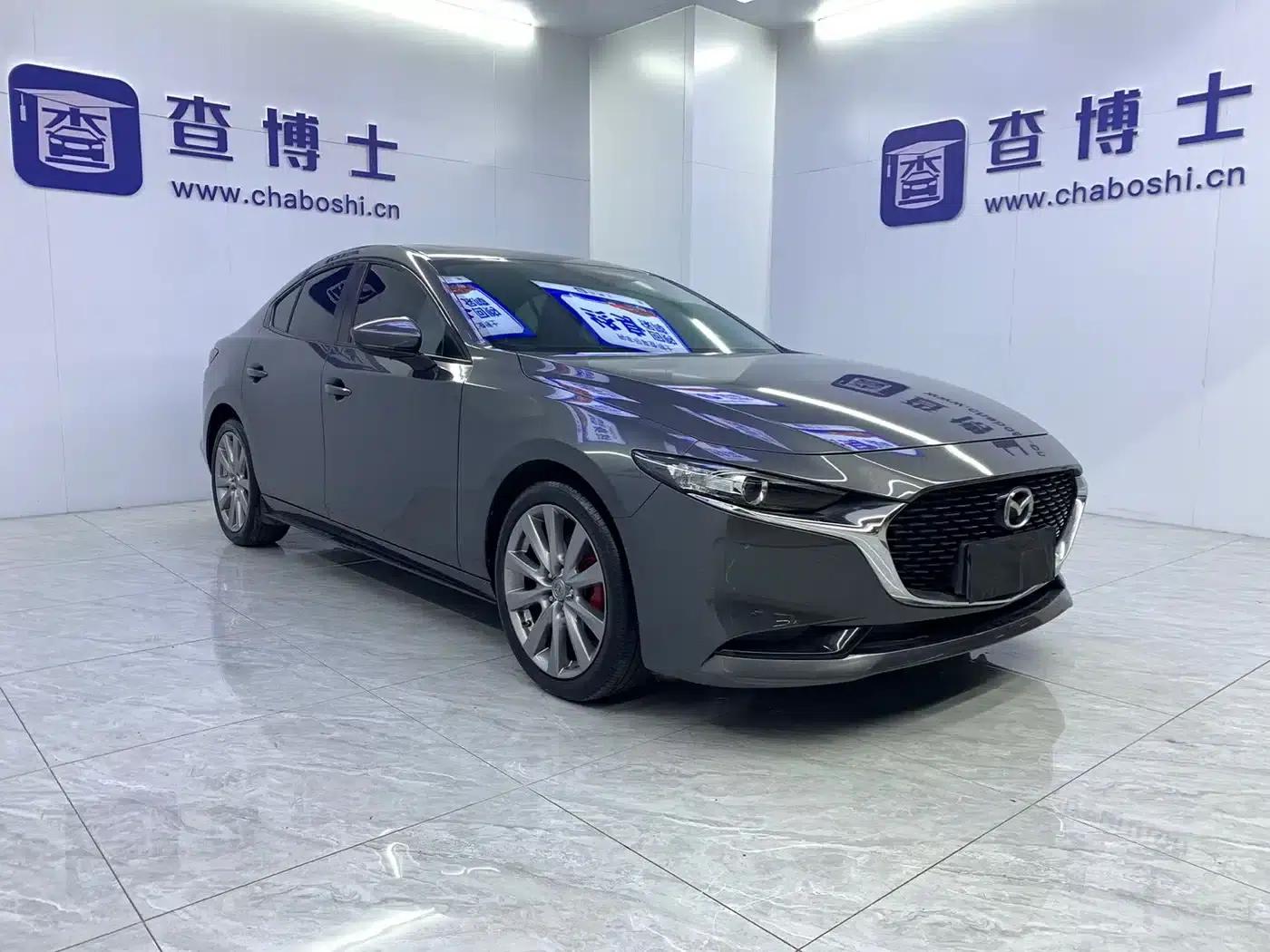 Mazda3 Axela 2021 2.0L Automatic Premium Edition — миниатюра 3