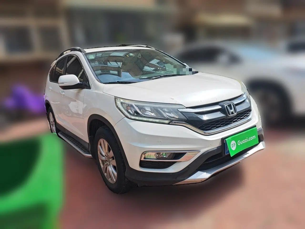 Honda CR-V 2015 2.0L two-wheel drive Fashion Edition — миниатюра 3