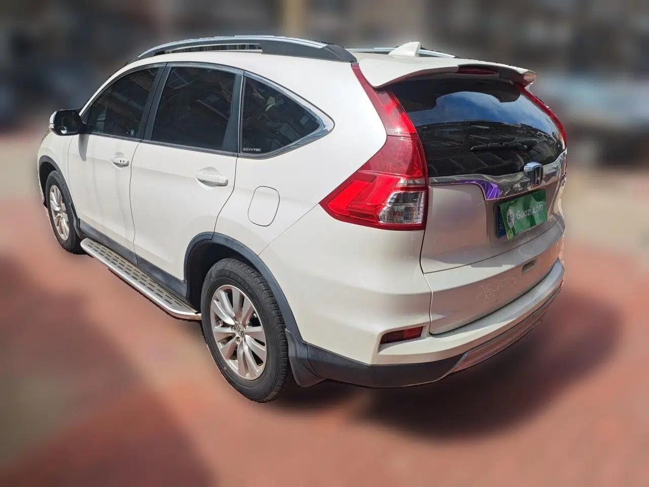 Honda CR-V 2015 2.0L two-wheel drive Fashion Edition — миниатюра 4