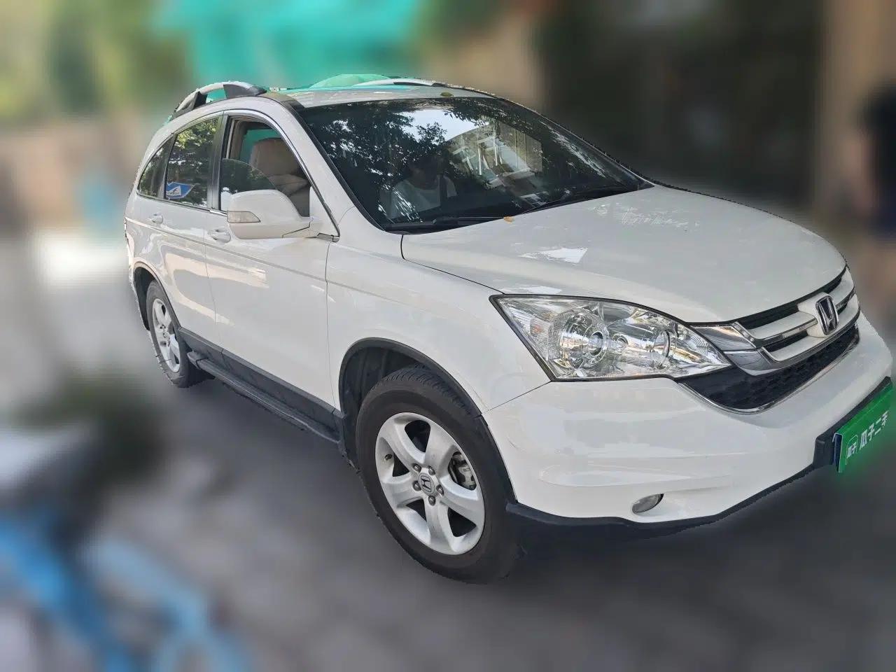 Honda CR-V 2010 2.0L automatic two-wheel drive urban version — миниатюра 3