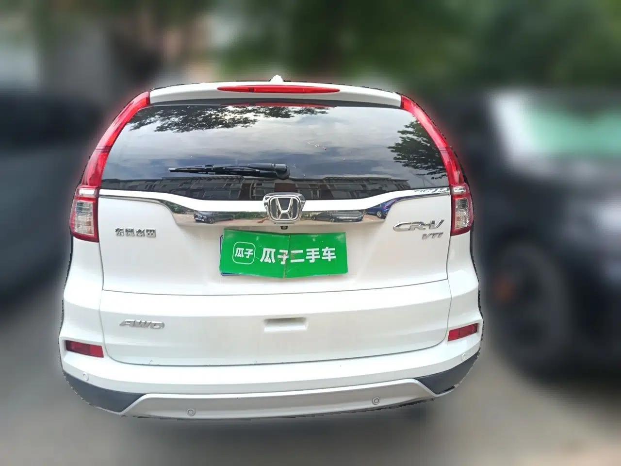 Honda CR-V 2015 2.4L four-wheel drive luxury version — миниатюра 5