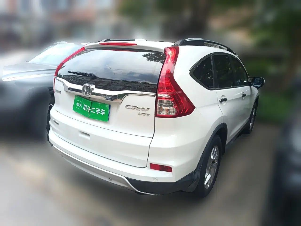 Honda CR-V 2015 2.4L four-wheel drive luxury version — миниатюра 6