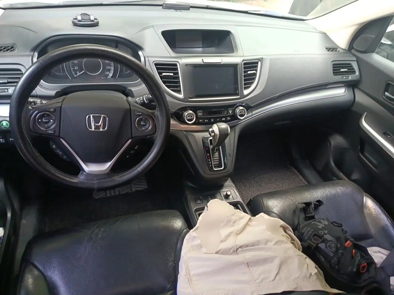 Honda CR-V 2015 2.4L four-wheel drive luxury version — миниатюра 9