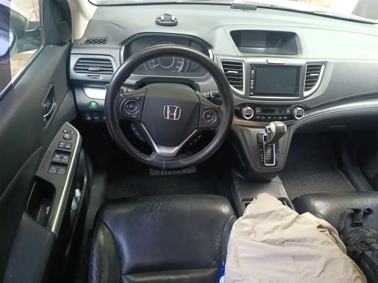 Honda CR-V 2015 2.4L four-wheel drive luxury version — миниатюра 10