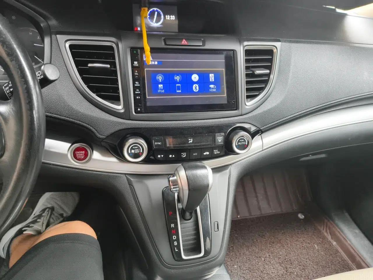 Honda CR-V 2015 2.4L two-wheel drive luxury version — миниатюра 13