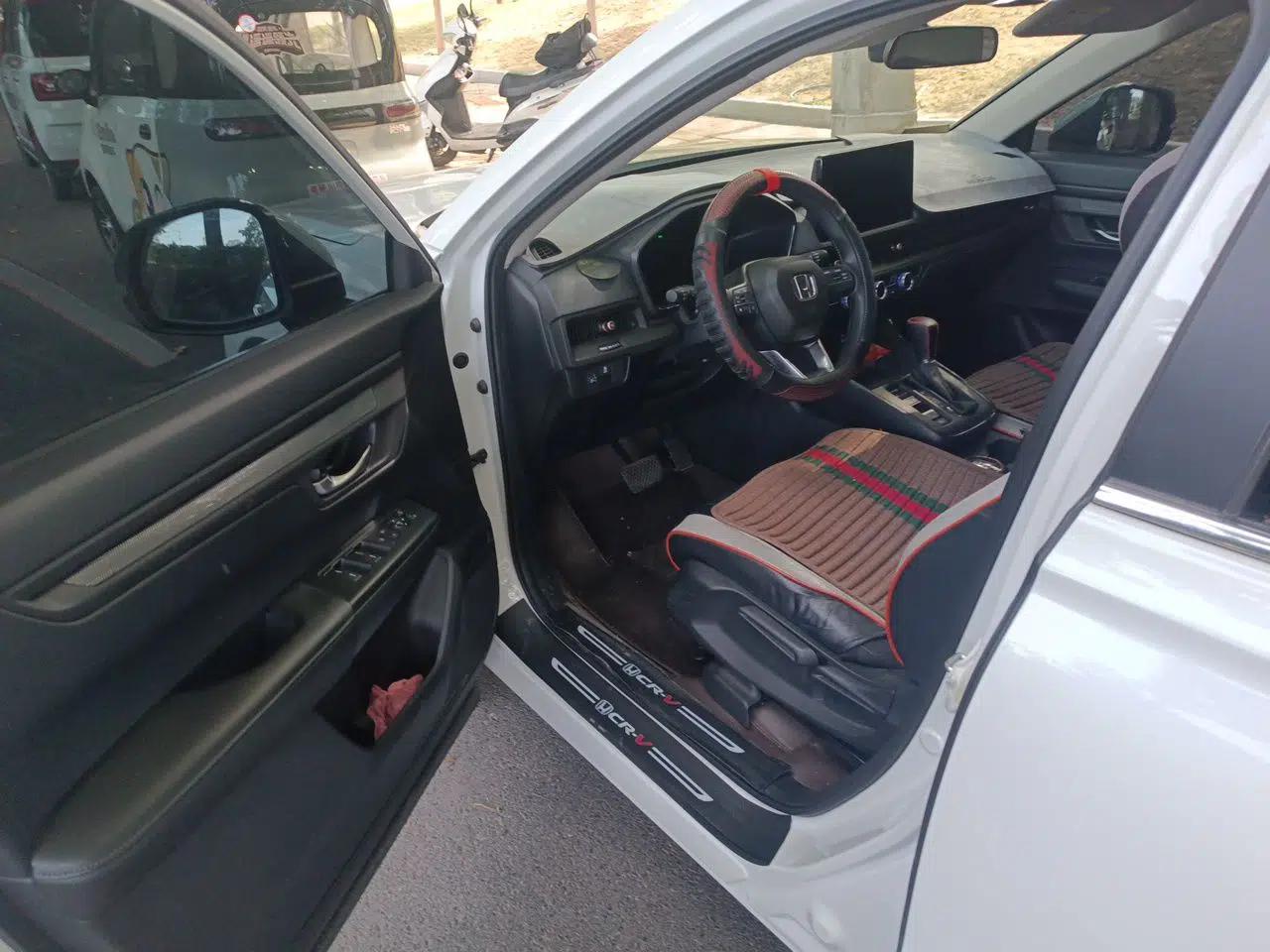 Honda CR-V 2024 240TURBO Two-Wheel-Drive Active Version 5 Seats — миниатюра 19