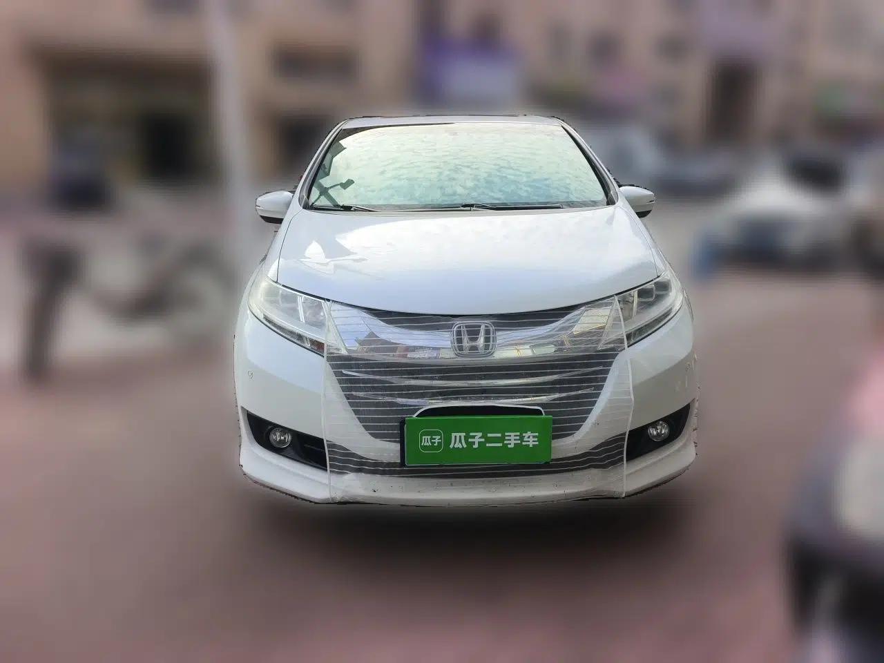 Honda Odyssey 2017 2.4L Smart Edition — миниатюра 2