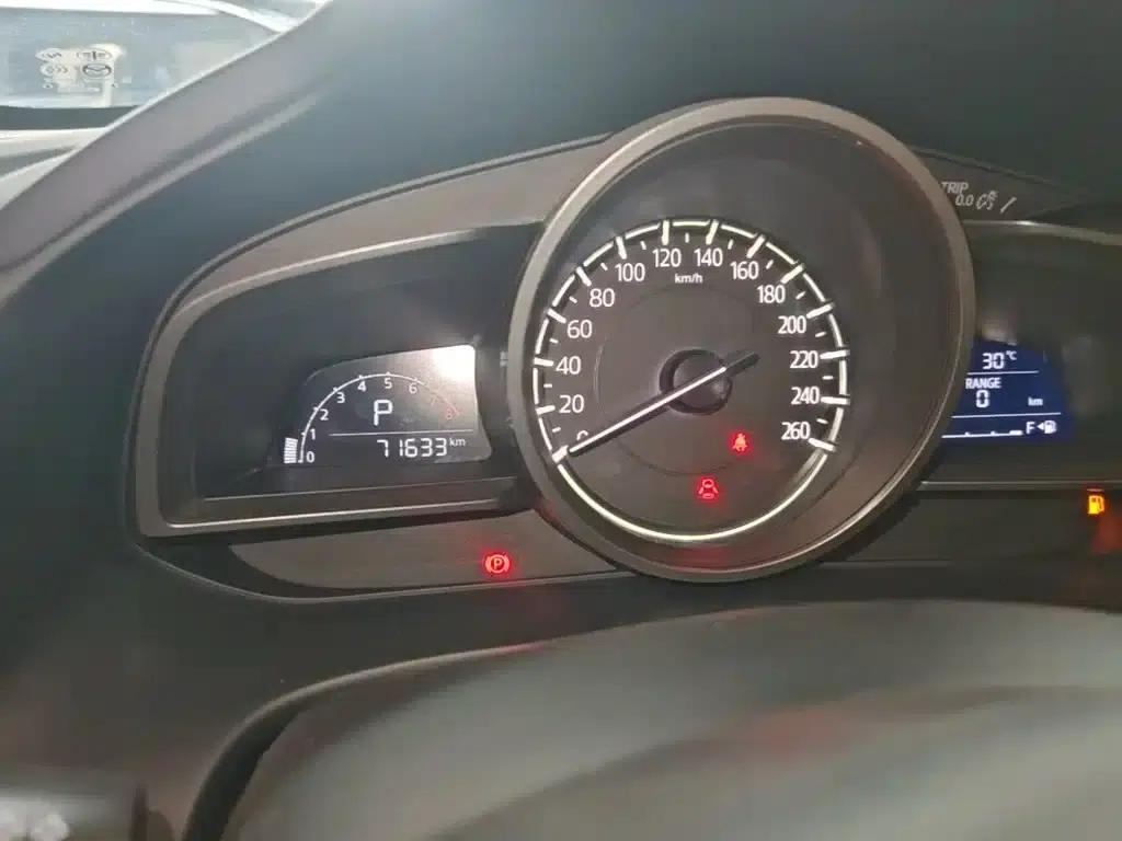 Mazda CX-4 2018 2.0L Automatic 2WD Blue Sky Vitality Edition (National V Emission Standard) — миниатюра 12