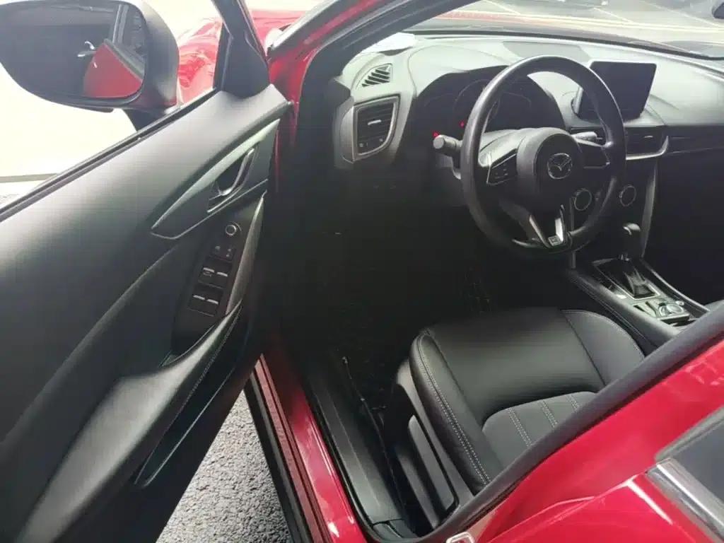 Mazda CX-4 2018 2.0L Automatic 2WD Blue Sky Vitality Edition (National V Emission Standard) — миниатюра 16