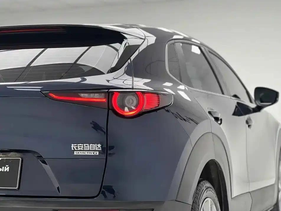 Mazda CX-30 2021 2.0L Automatic Elegance Edition — миниатюра 9